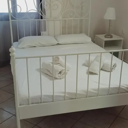 Simplicity At Iris Accommodation Psakoudia Extérieur photo